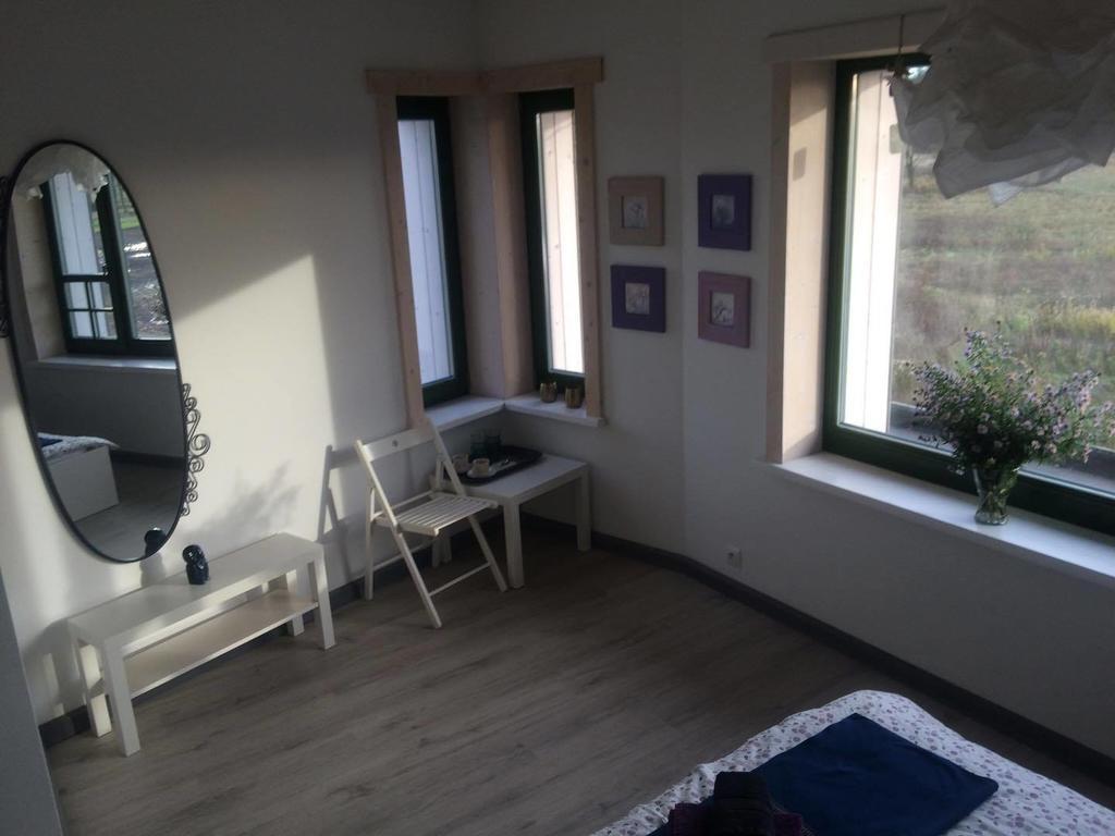 Chamedafne W Puszczy Kampinoskiej Brochów Esterno foto